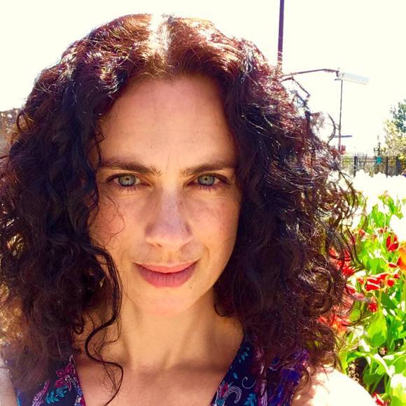 Meet your Posher, Siobhan - Picture 1 of 1